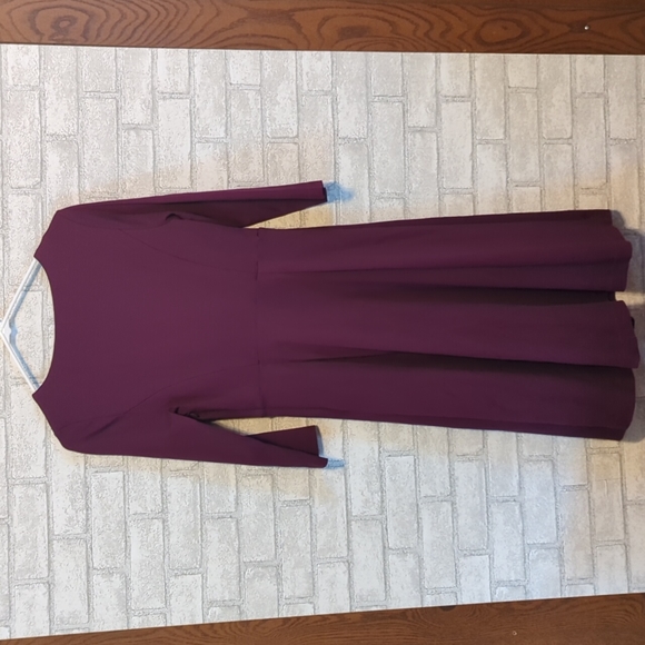 Boden Burgundy Fit and Flare 3/4 sleeve dress - Picture 5 of 7